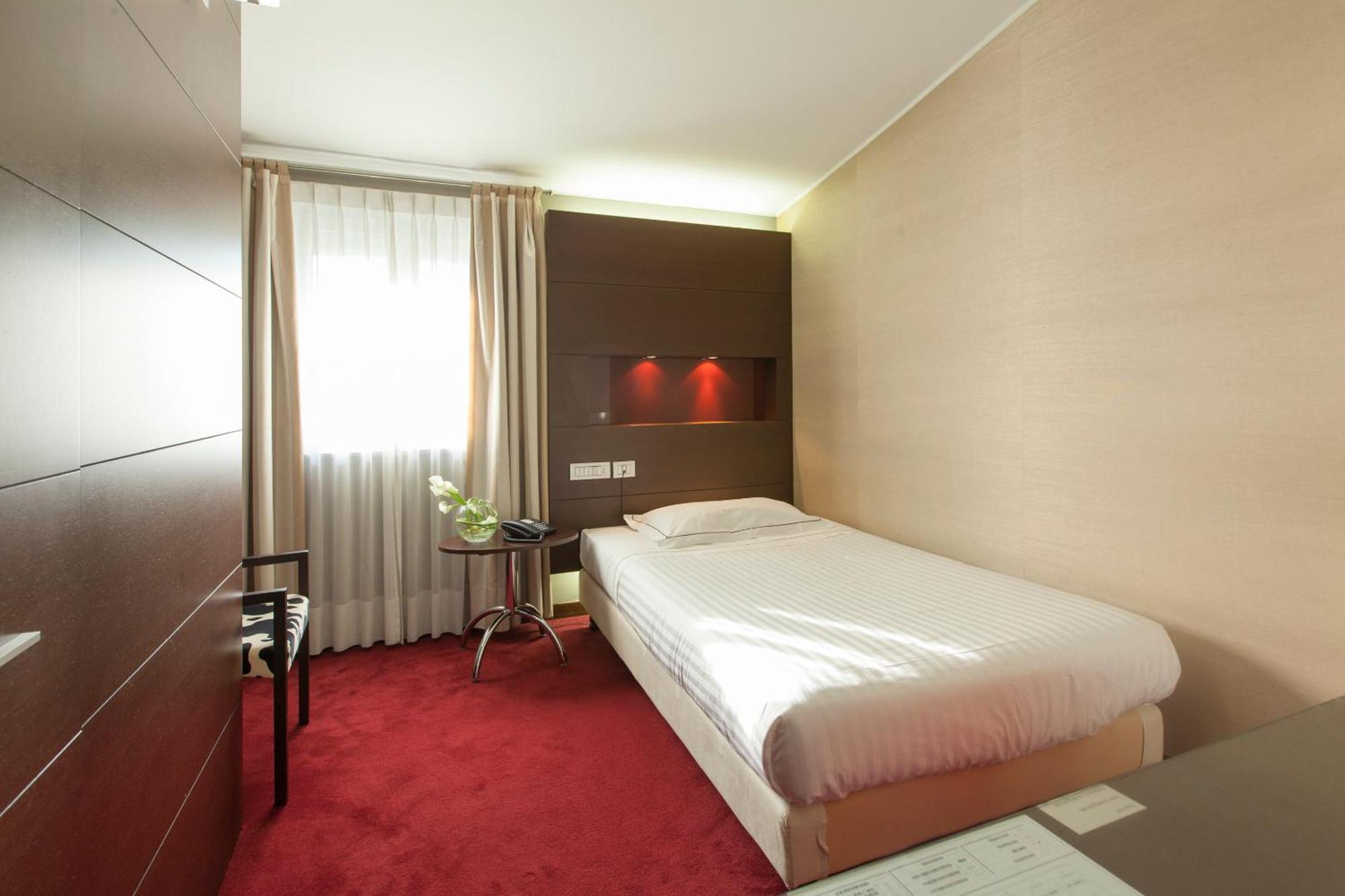 Inverigo Hotel חדר תמונה