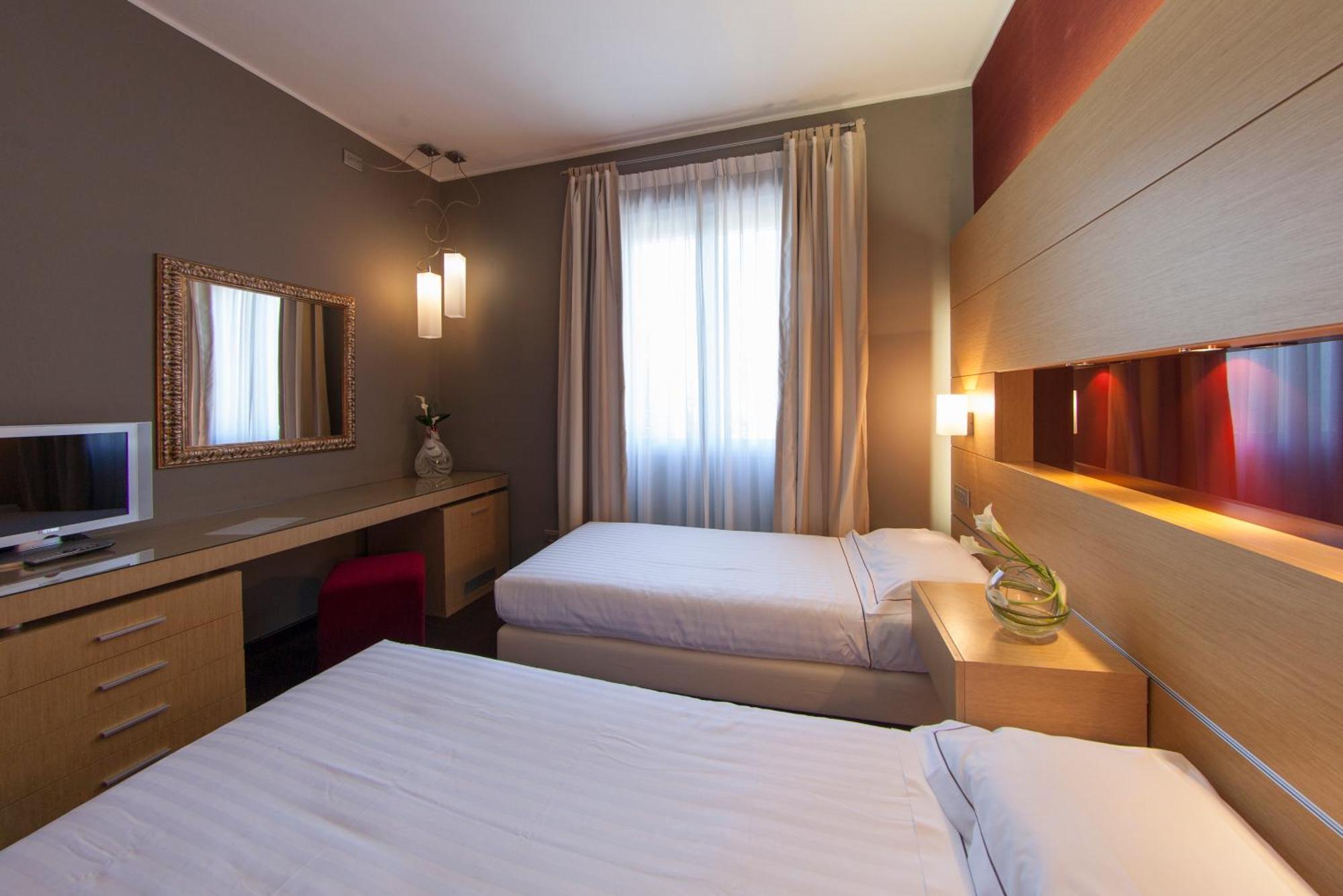 Inverigo Hotel חדר תמונה