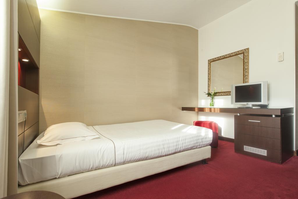 Inverigo Hotel חדר תמונה