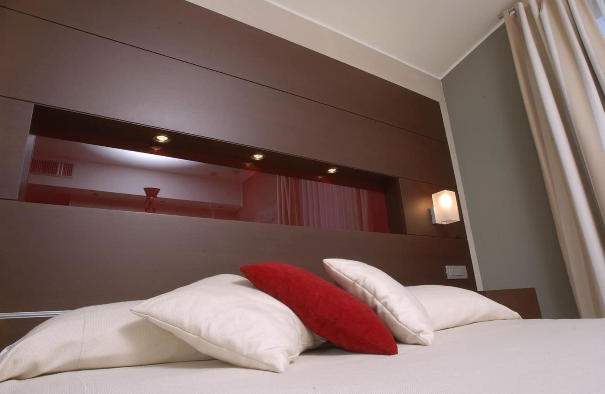Inverigo Hotel מראה חיצוני תמונה