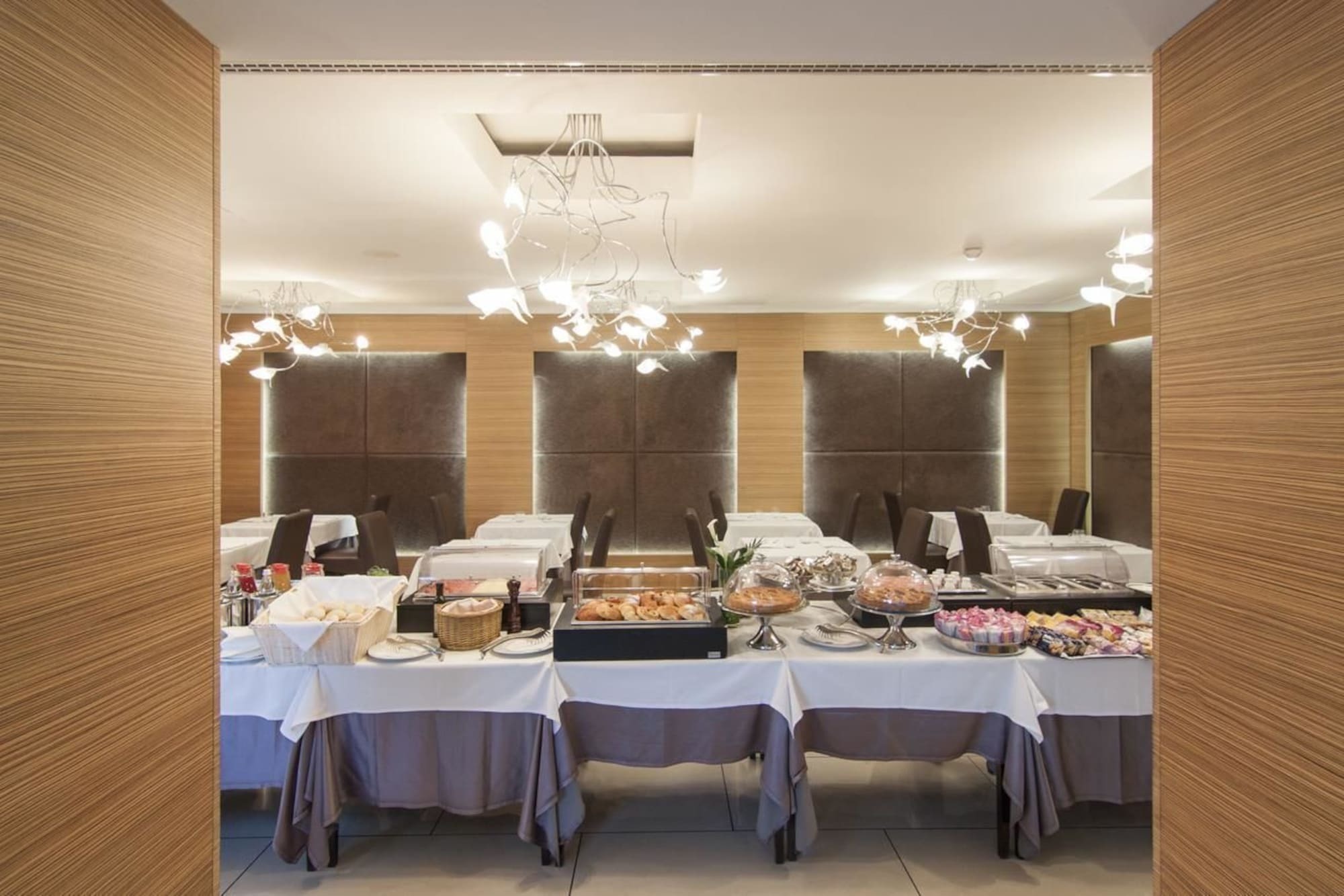 Inverigo Hotel מראה חיצוני תמונה
